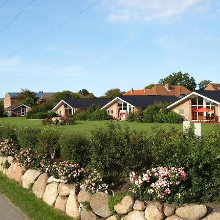 Haus An Der Pferdekoppel C Eingezaeunt 130m Fehmarn